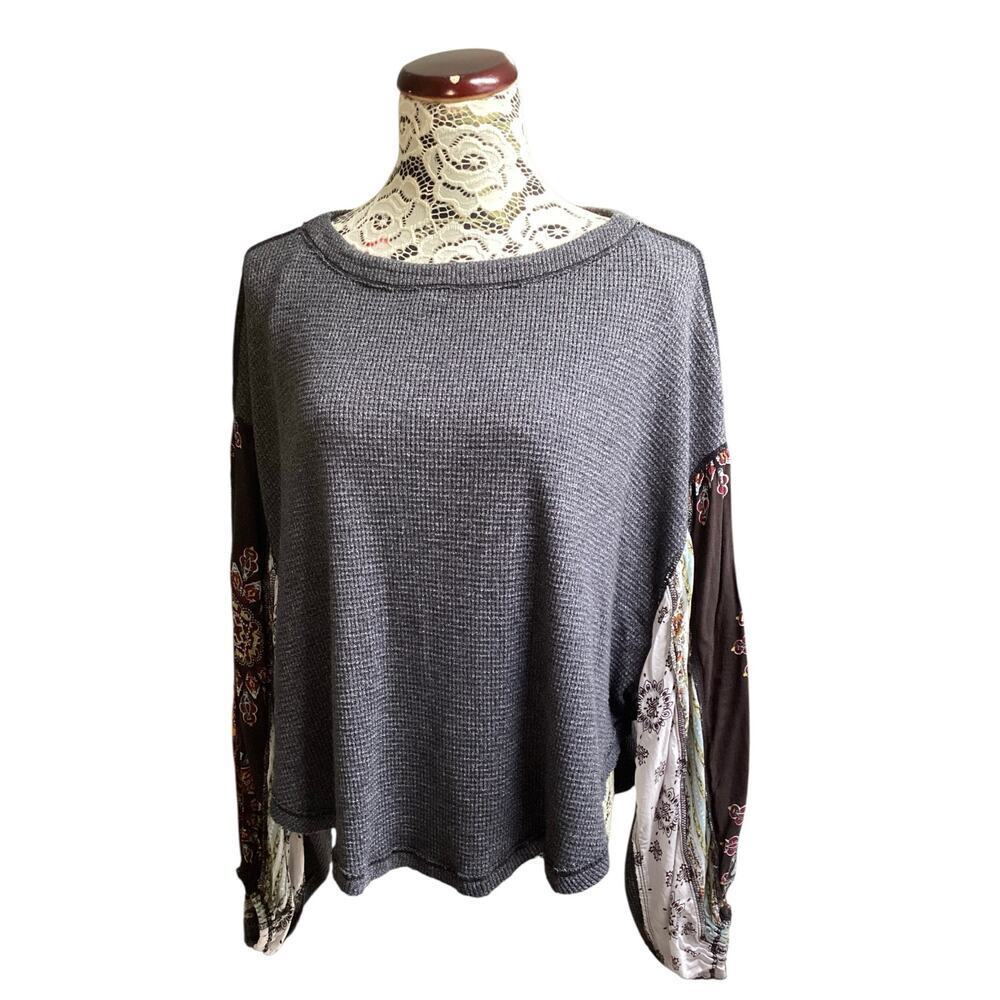 Free people blossom Puff sleeve waffle knit sz SP grey